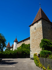 Murallas de Murten en la regi&oacute;n de Friburgo de Suiza, verano de 2016 OLYMPUS CAMERA DIGITAL