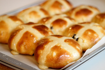 Hot Cross Buns