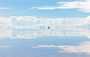Salar de Uyuni is largest salt flat in the World (UNESCO World Heritage Site) - Altiplano, Bolivia, South America - 131898029