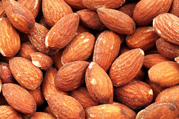 Smoked almonds in macro