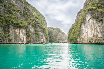 Бухта на островах