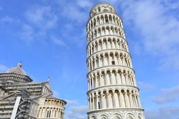 Schiefer Turm von Pisa-Toskana