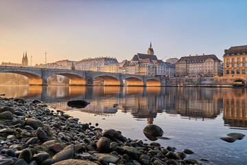 Früher Morgen in Basel - obrazy, fototapety, plakaty