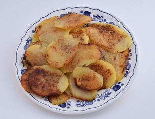 Patatas asadas.
Asadas al horno con sal y pimienta.
