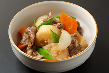 牛肉の肉じゃが