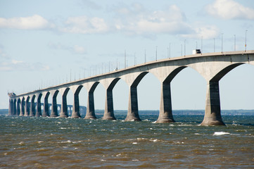 Fototapeta na wymiar Confederation Bridge - Canada
