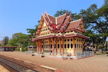 Obraz premium Royal pavilion at hua hin railway station, Prachuap Khiri Khan,