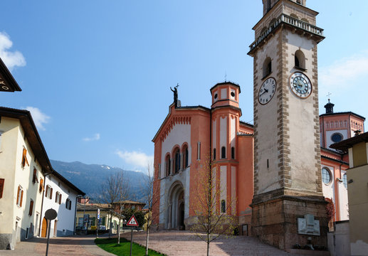 Kirche in Levico Terme