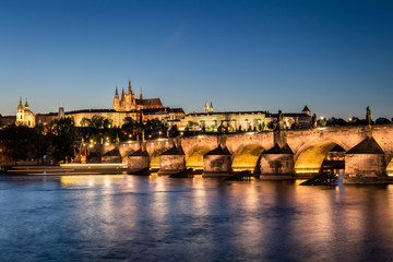 Fototapeta na wymiar Beautiful view with Famous Charles Bridge, tower and Vltava river, Prague, Czech Republic.