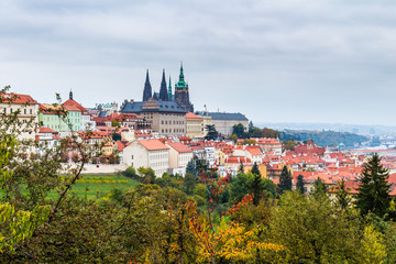 Obraz premium Prague, Bohemia, Czech Republic. Hradcany is the Praha Castle with hurches, chapels, halls and towers from every period of its history.