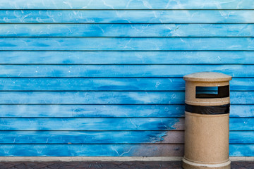 Naklejka premium Trash can