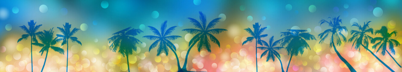 Obraz na płótnie Canvas Palm trees and the sun.