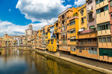 Fototapeta premium Colorful houses in Girona