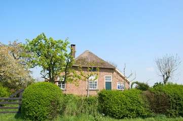 Fototapeta na wymiar Typical old Dutch farmhouse