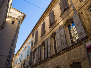 Fototapeta na wymiar rincón en Arles, Francia, verano de 2016