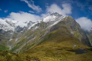 ミルフォードトラック　マッキノン峠付近の景色