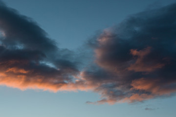 Fototapeta na wymiar Sunrise clouds