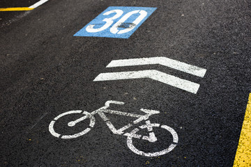 Obraz premium Bicycle lane in Zagreb, Croatia