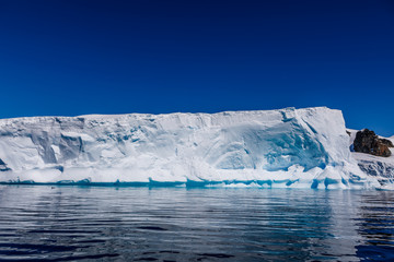 Eisberg in der Antarktis