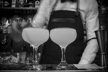 cosmopolitan cocktail