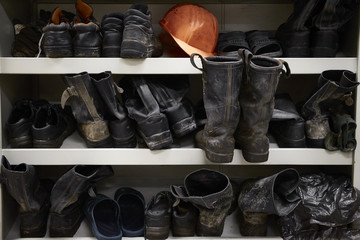 working shoes