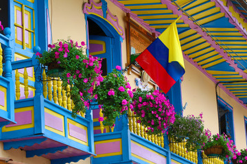 colourful colonial balconies in Colombia - obrazy, fototapety, plakaty