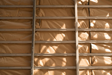 Incomplete ceiling steel structure with insulation
