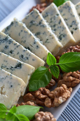 blue cheese with green basil