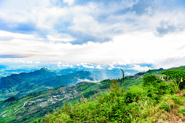 Obraz premium Mountain road at ( phu tubberk) in Phu Hin Rong Kla National Par