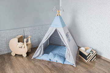 teepee in room © familylifestyle