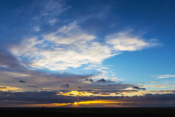 Wonderful colors of the evening sky.