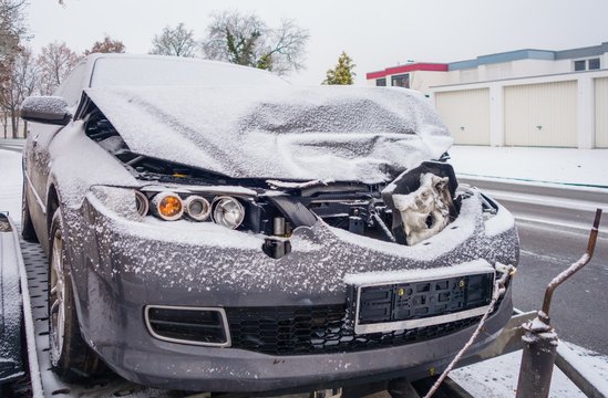 Blechschaden nach Verkehrsunfall
