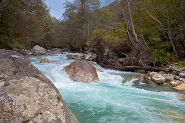 Gruzja piekną jesienią. A beautiful autumn in Georgia. © rogozinski