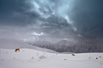 Gruzja piękną zimą. A beautiful winter in Georgia. © rogozinski