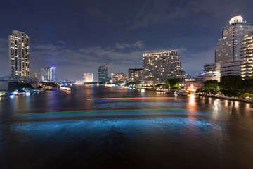 Obraz premium haopraya River View from Taksin Bridge, Bangkok, Thailand