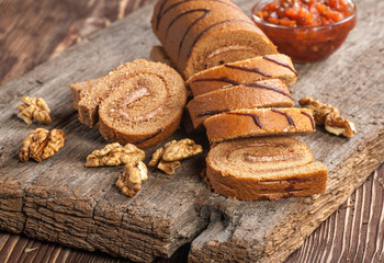 Tasty cake roll