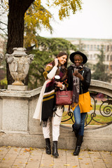 Obraz premium Multiracial friendship