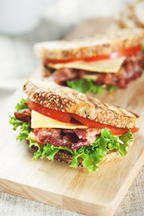 grilled bacon sandwich for meal