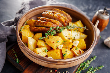 Baked potatoes with meat