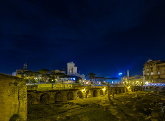night view of the Roman Forum