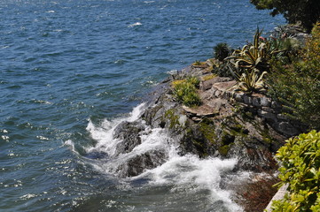 scoglio isola madre lago maggiore