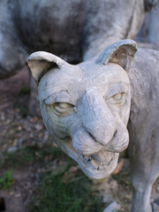 Fototapeta na wymiar Old Cement Lion Statue