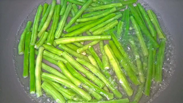 boilding green beans 4K