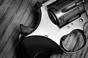 Pistol Handguns for Self Defense