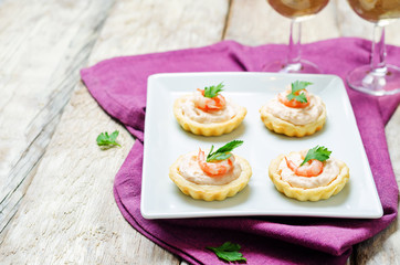 Shrimp salmon mousse parsley tartlets