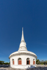 Fototapeta premium White buddha pagoda temple