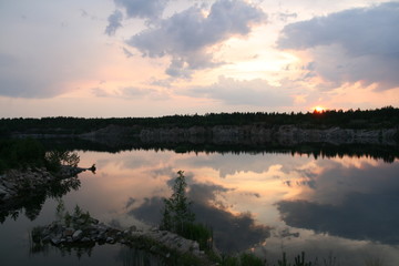 Fototapeta premium evening landscape on the lake