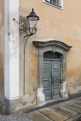 Unrenovierte Hautüre in Görlitz, Deutschland