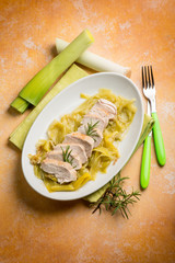 chicken roasted with leek