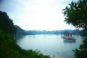 Halong Bay 